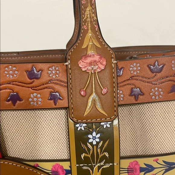 Tory Burch Ella Woven Cage Tote - Picture 13 of 16